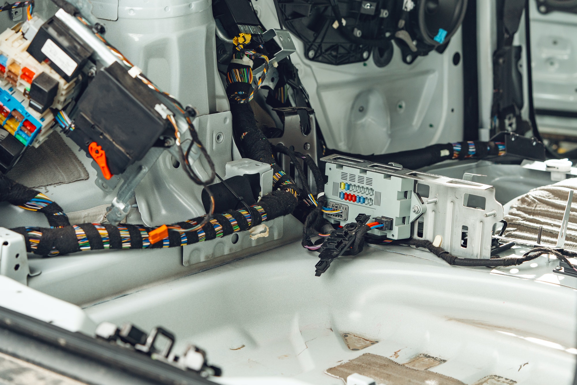 Electric wiring system with colorful wires in the car